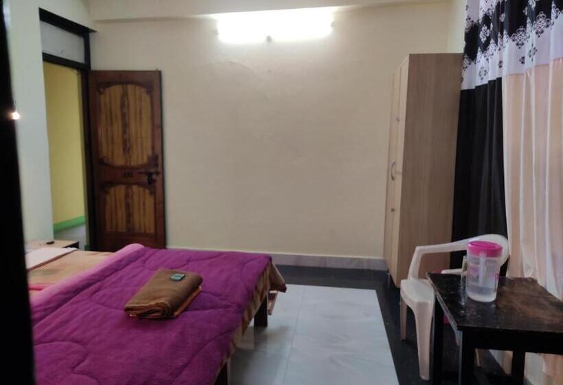 스탠다드 룸, Shree Guest House