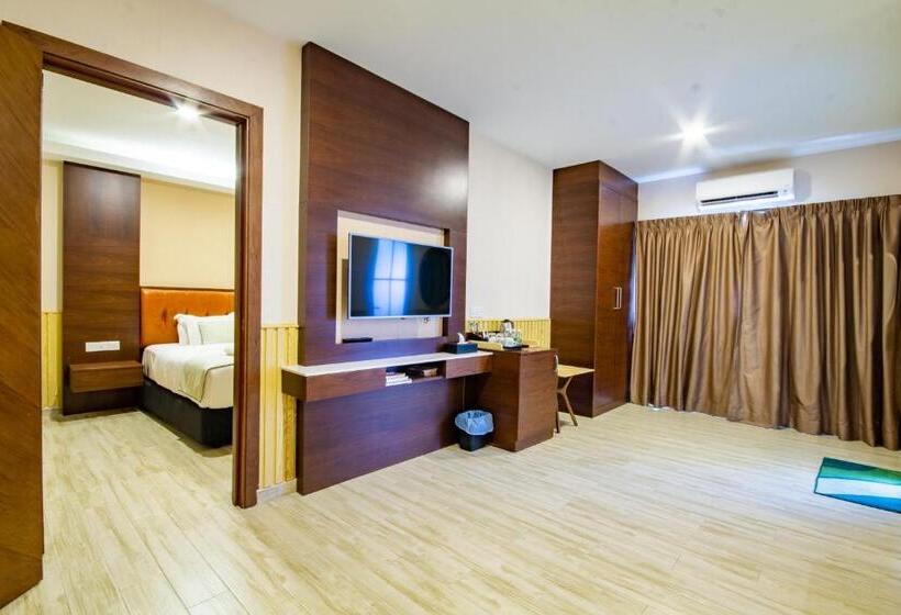 Семейный Номер, The Kandu Resort
