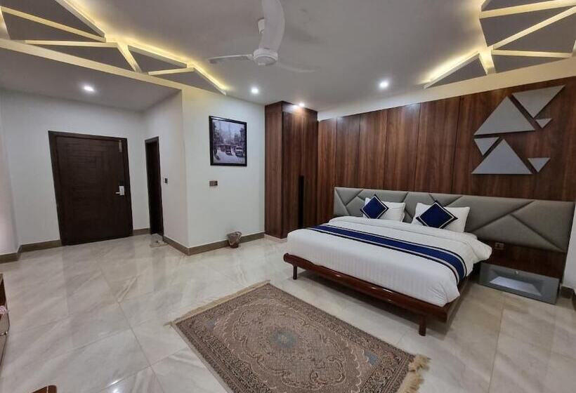 豪华房间, Grand Hotel Quetta