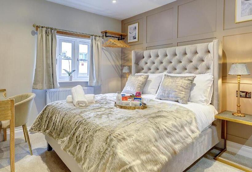 Номер Стандарт, The Bridge House Henley