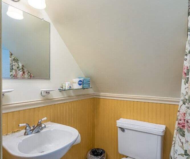 Люкс, Cedars Of Williamsburg Bed & Breakfast