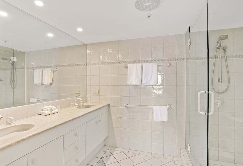 Апартаменты 2 Спальни Вид на Море, De Ville Apartments