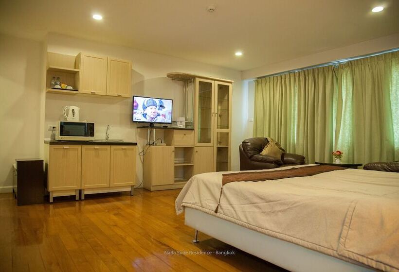 Escritório Superior, Nara Suite Residence Bangkok