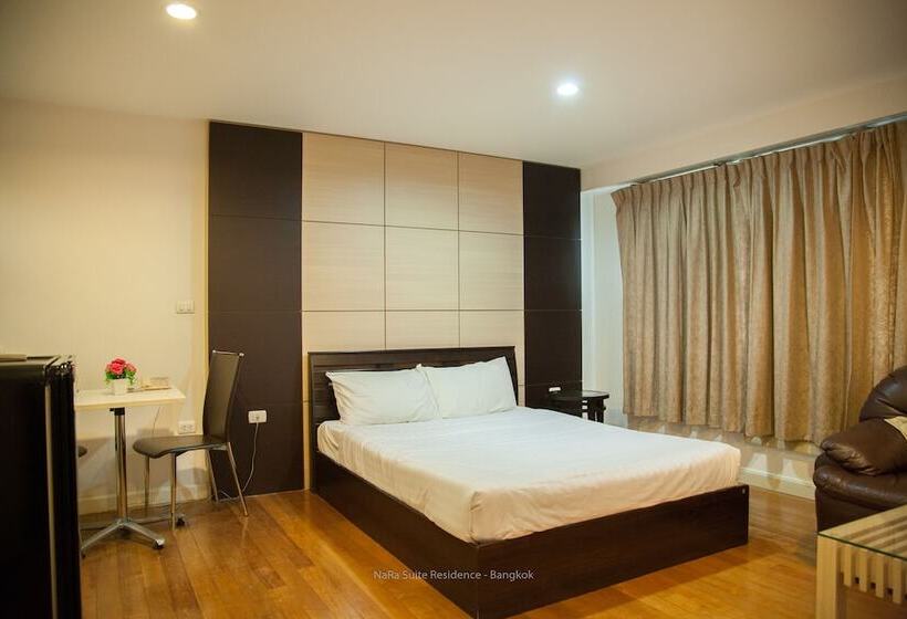 Escritório Superior, Nara Suite Residence Bangkok