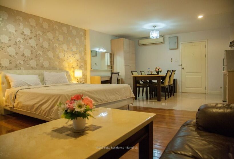 Escritório Superior, Nara Suite Residence Bangkok
