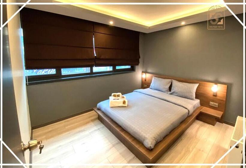 Quarto Estandar com Sacada, Nenehatun59 Buti̇k Otel