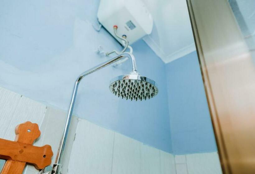 اتاق لوکس, Kisanga Homestay