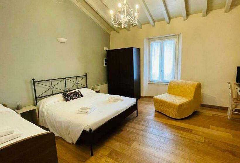 Quarto Superior Quádruplo, Relais La Rocca Solferino