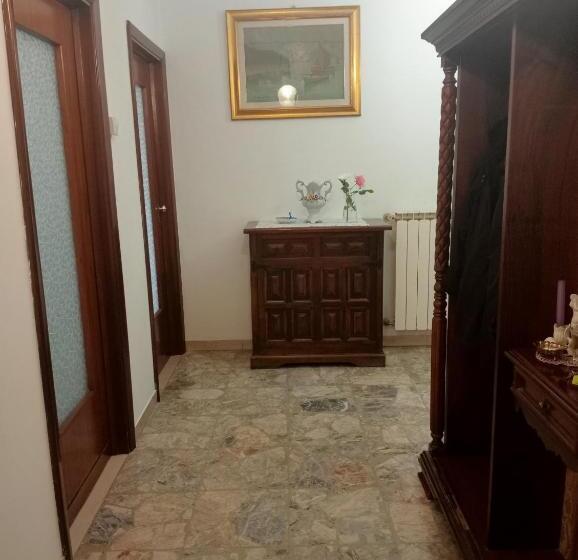 اتاق استاندارد, Milagrosa