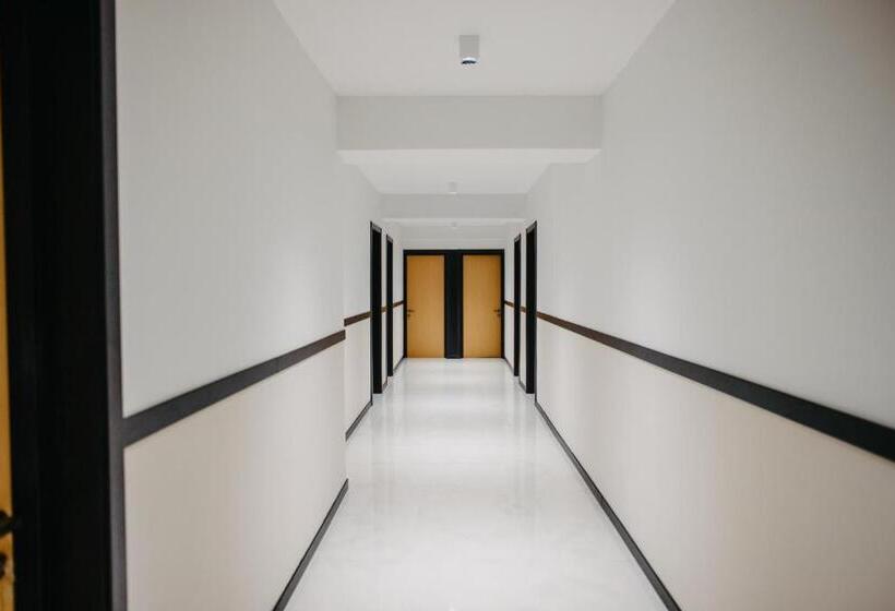 Quarto Triplo Estandar, Gabata Inn