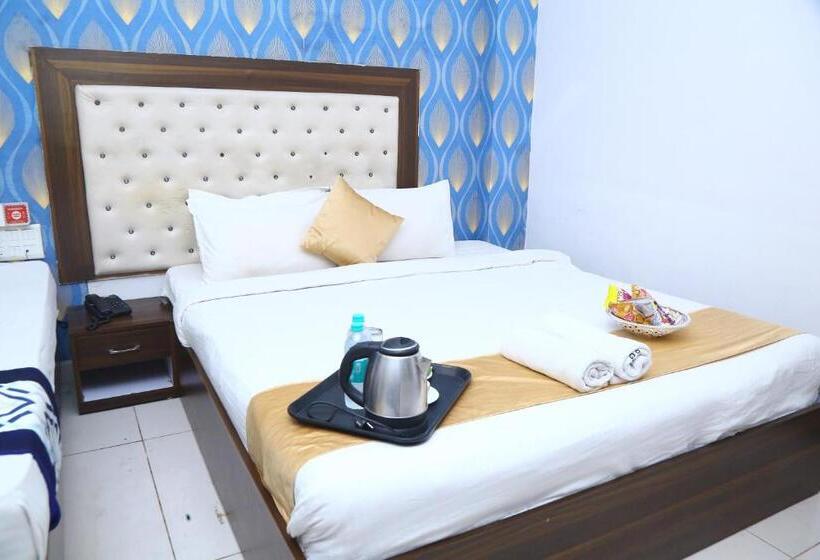 اتاق راحتی سه تخته, Mn Grand Shamshabad Airport Zone Hyderabad