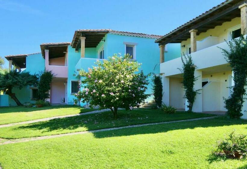 Студия Superior, Apartments In Residence With Swimming Pool In Porto Rotondo