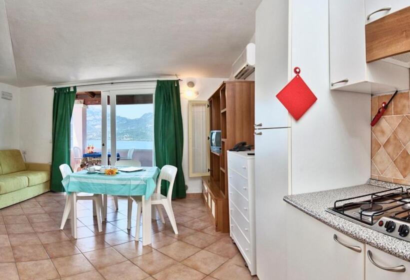 Апартаменты 1 Спальня Вид на Море, Apartments In Residence With Swimming Pool In Porto Rotondo
