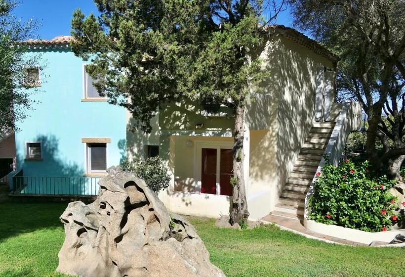 Апартаменты 1 Спальня Вид на Море, Apartments In Residence With Swimming Pool In Porto Rotondo