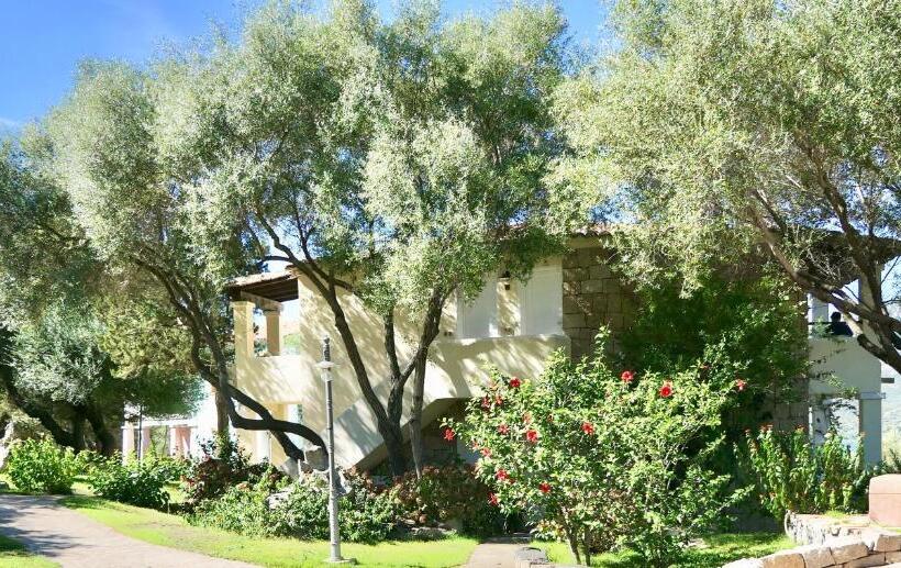 Апартаменты Deluxe 1 Спальня, Apartments In Residence With Swimming Pool In Porto Rotondo