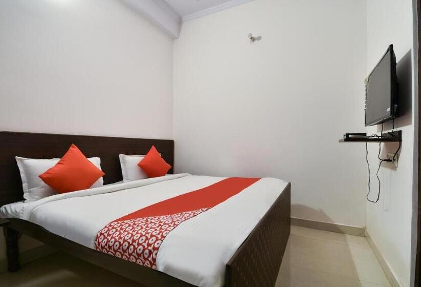 غرفة كلاسيكية ثلاثية, Flagship Ekta Palace