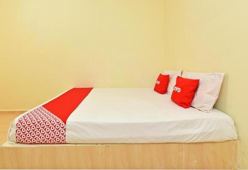 اتاق لوکس, Oyo 90689 Chalet Kak Siti