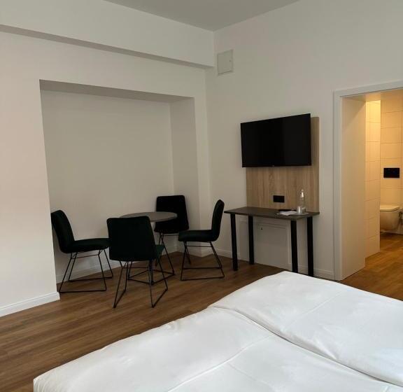 Четырехместный Номер Superior, Hopfenhotel Am Adenauerufer