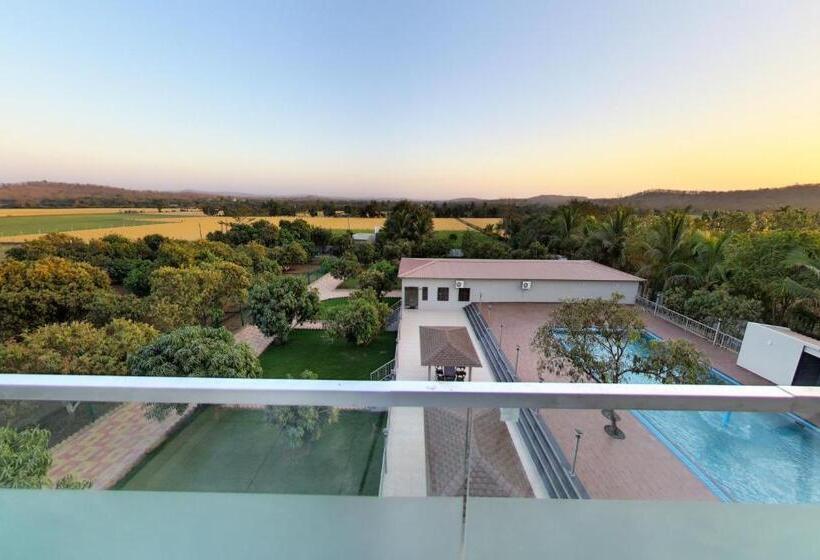 Люкс Кровать Кинг, Anantam Resort