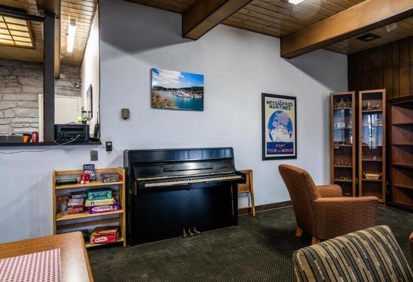 스탠다드 룸, Blue Coast Inn & Suites