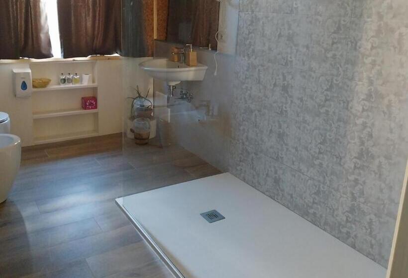 Люкс с гидромассажем, Boutique Relais Villa Sofia