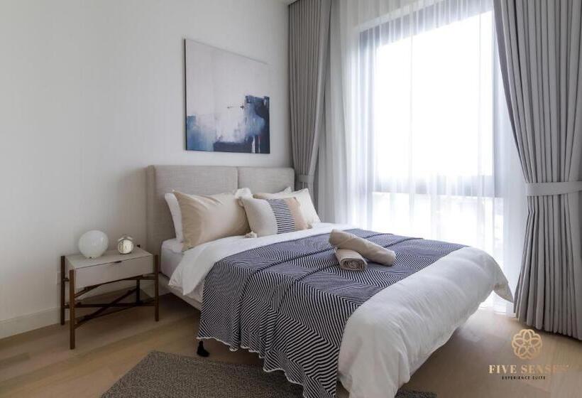 سوئیت پرزیدنت, Viia Residences In Kl Eco City, Five Senses