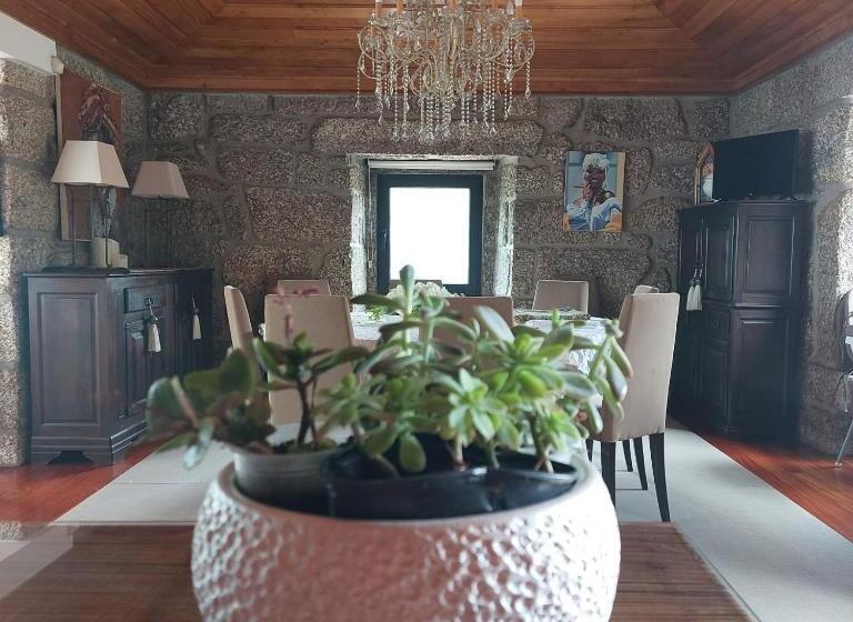 Дом 4 Спальни, Casa Do Penedo   Quinta De Fundevilla