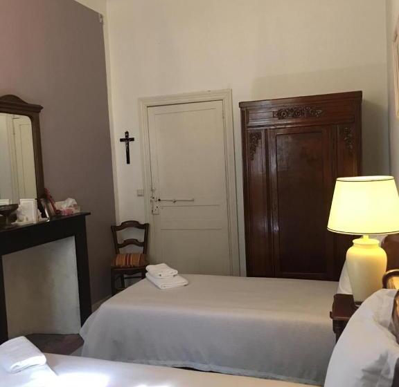 Standard room with outdoor bath, Chateau D Estrac