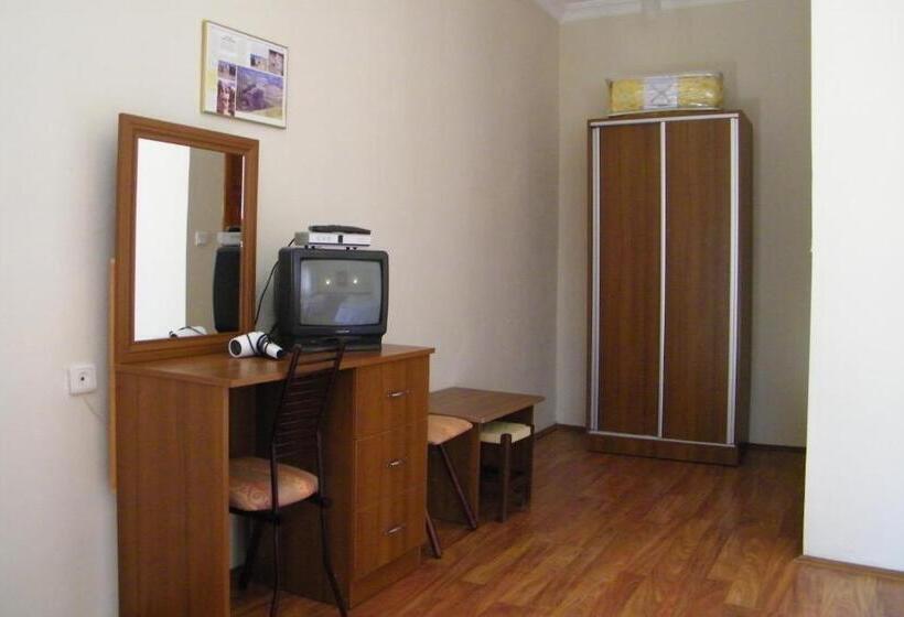 标准间, Aşıkoğlu
