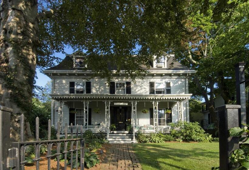 침실 1개 주택, Marshall Slocum Inn