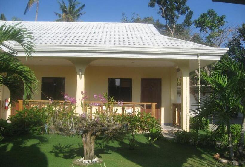 디럭스 룸, Bohol Sunside Resort