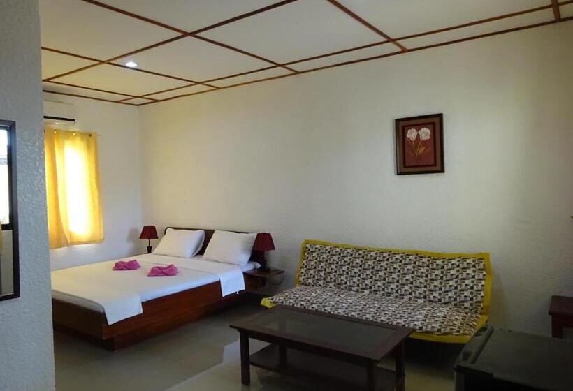 스탠다드 스튜디오 (테라스구비), Bohol Sunside Resort