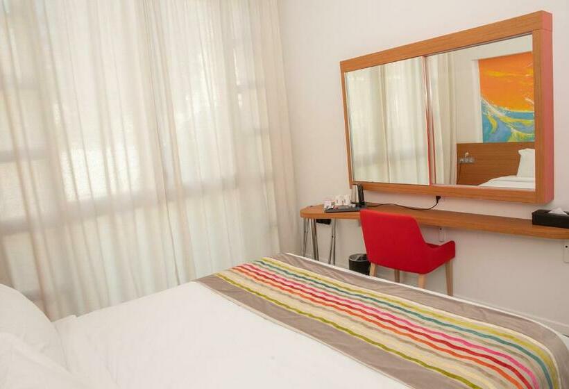 Номера Классика Нижний Этаж, Best Western Arcachon Le Port