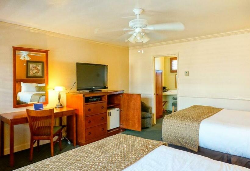 Номер Стандарт, Brisas Del Mar Inn At The Beach