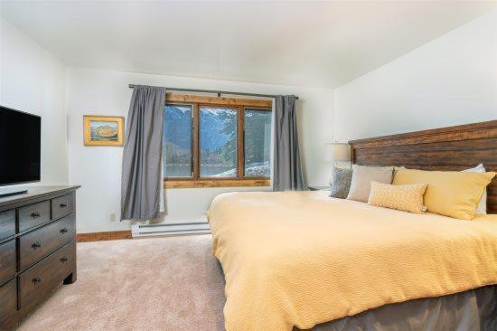 Апартаменты 1 Спальня, Riverside B02   Riverside Magpie