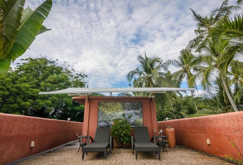 Quarto Deluxe, Hayahay Resort