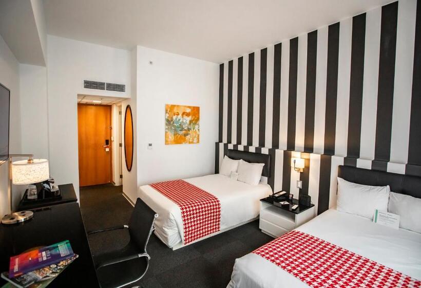 수피리어 룸, Costa Del Sol Wyndham Lima City