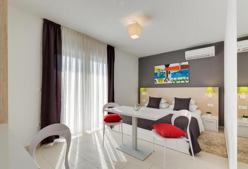 Номер Стандарт с Балконом, Villa Liburnum