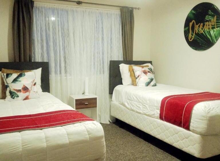 Вилла Deluxe 1 Спальня, Tudor Park Motel