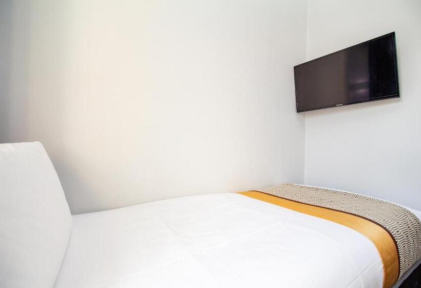 اتاق استاندارد یک نفره, Applewood