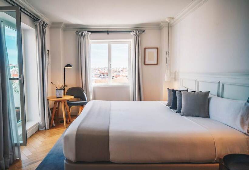 اتاق لوکس با چشم‌انداز شهر, Dear Hotel Madrid