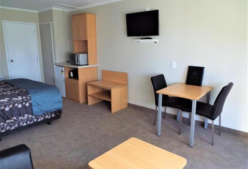 컴포트 룸, Turangi Bridge Motel