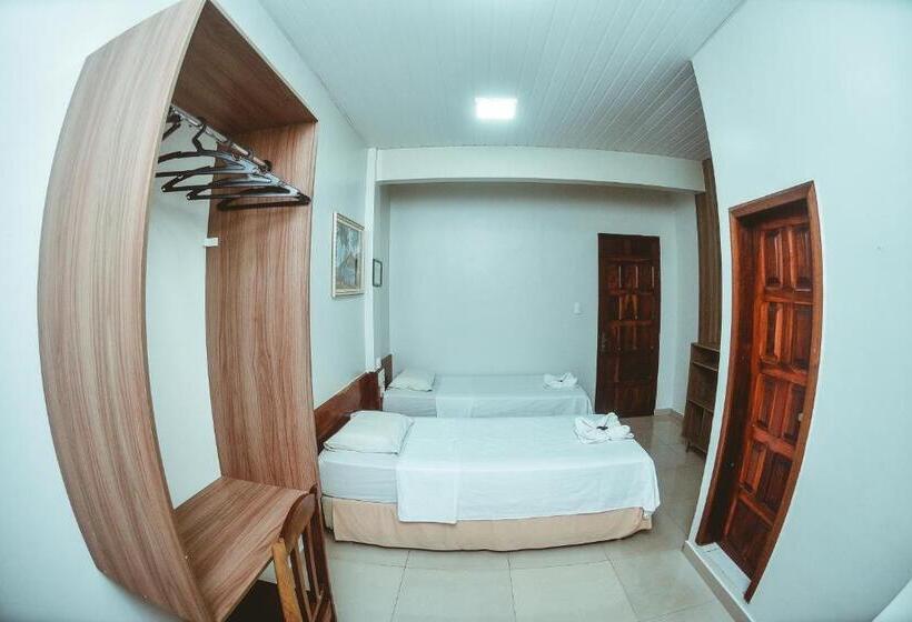 标准间, Frota Palace