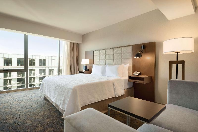 Номер Стандарт, Harris Hotel & Conventions Gubeng
