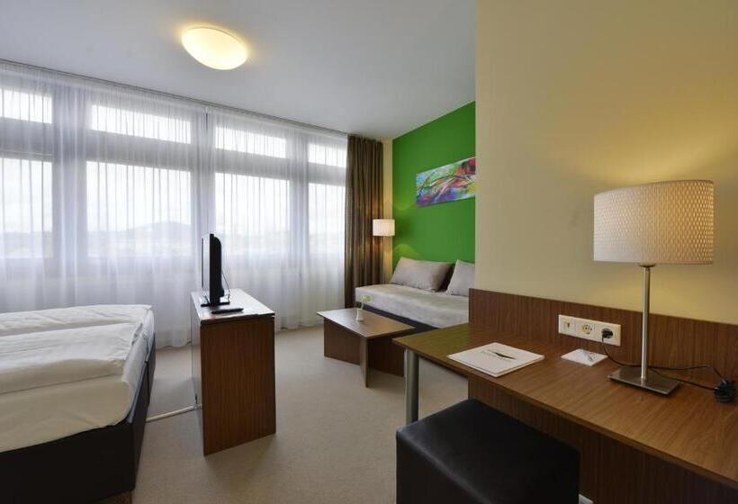 Трехместный Номер Классика, Invite Hotel Fulda City Hauptbahnhof