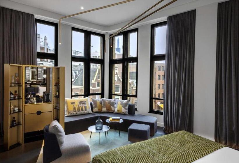 Büyük boy yataklı Standart Stüdyo, W Amsterdam