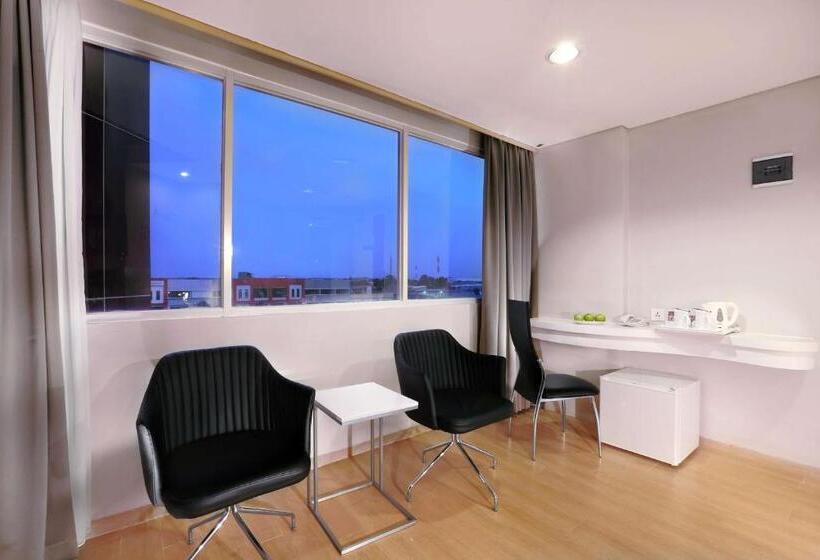 Номер Стандарт, Favehotel Jababeka Cikarang