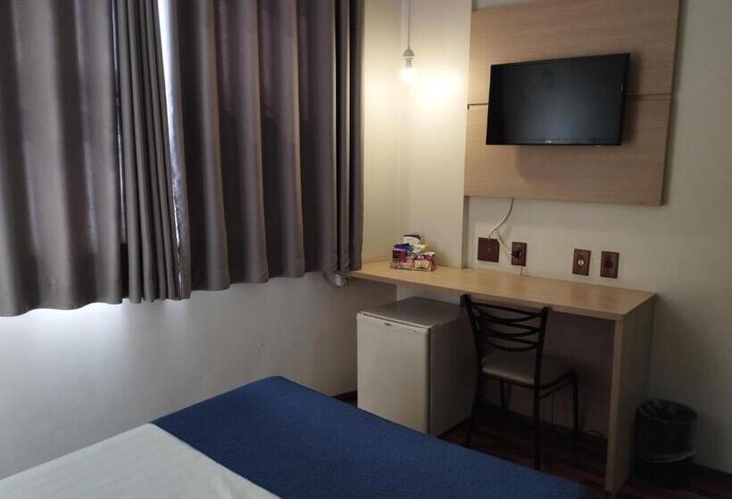 Номер Стандарт, Summit Inn Hotel Pouso Alegre