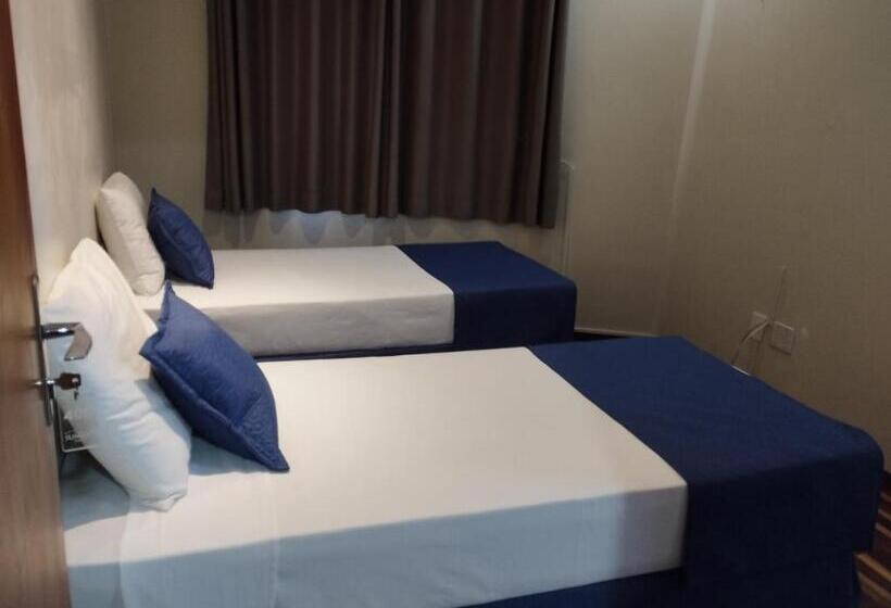 Четырехместный Номер Superior, Summit Inn Hotel Pouso Alegre