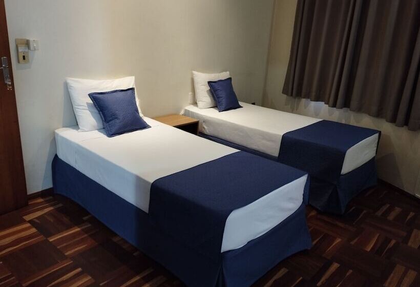 Четырехместный Номер Superior, Summit Inn Hotel Pouso Alegre